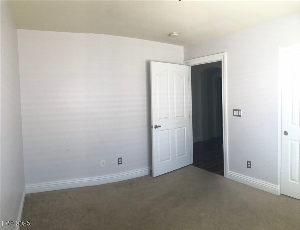 5428 Blue Oat Avenue Property Photo 7