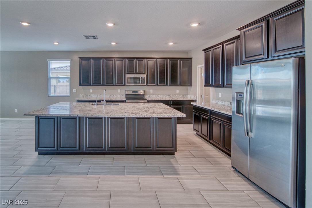 4641 Sommerset Court Property Photo 6