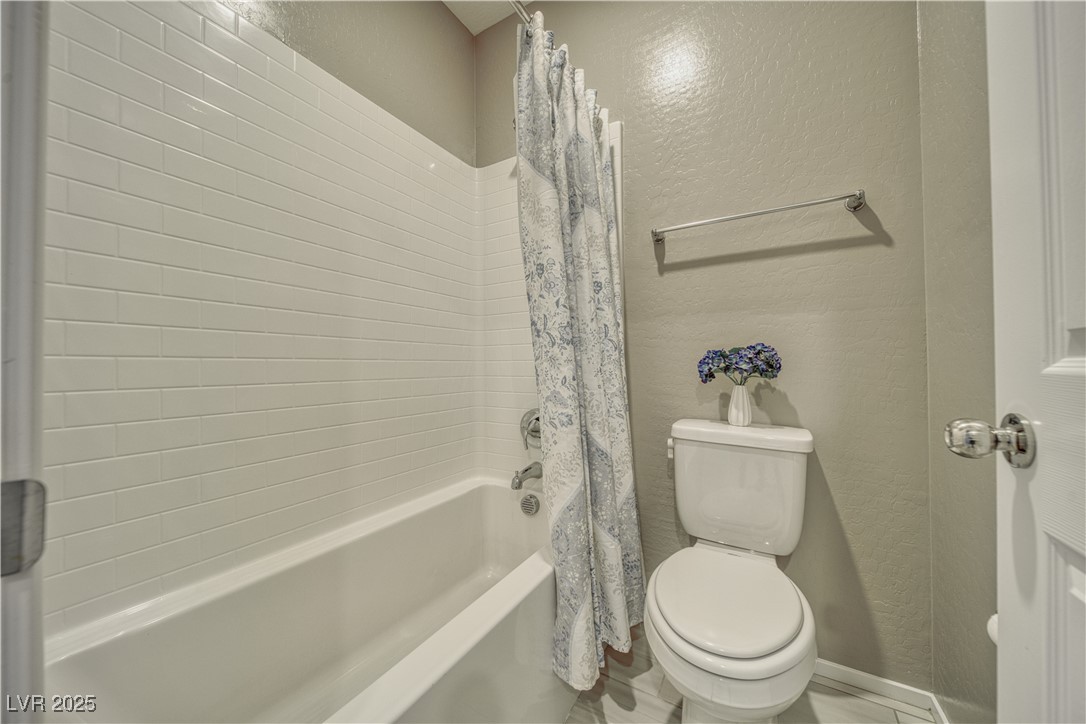 4641 Sommerset Court Property Photo 17