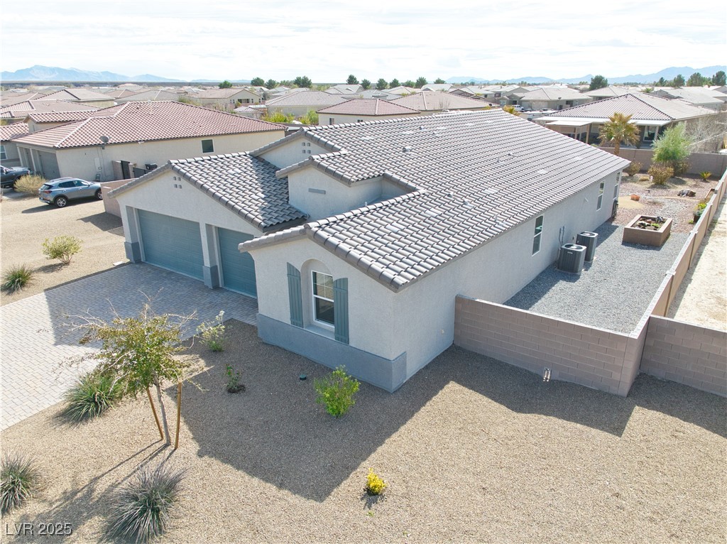 4641 Sommerset Court Property Photo 37