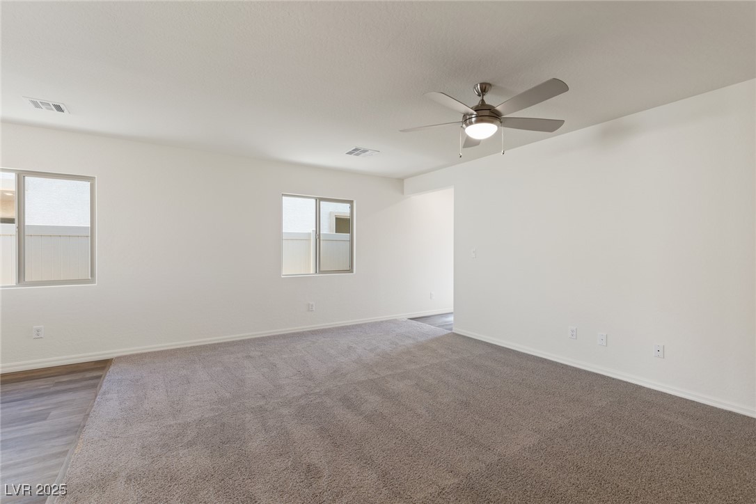 2728 Pavehawk Way Property Photo 7
