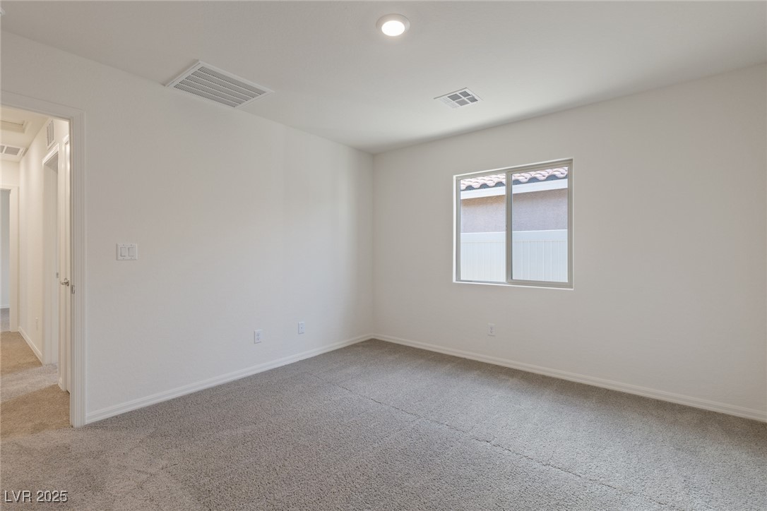 2728 Pavehawk Way Property Photo 9