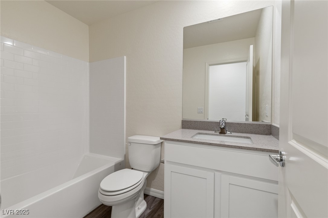 2728 Pavehawk Way Property Photo 14