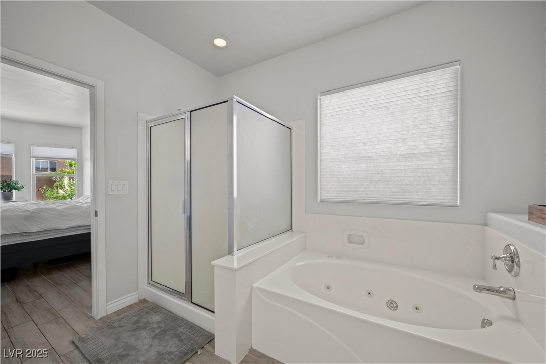 2465 Sturrock Drive Property Photo 15