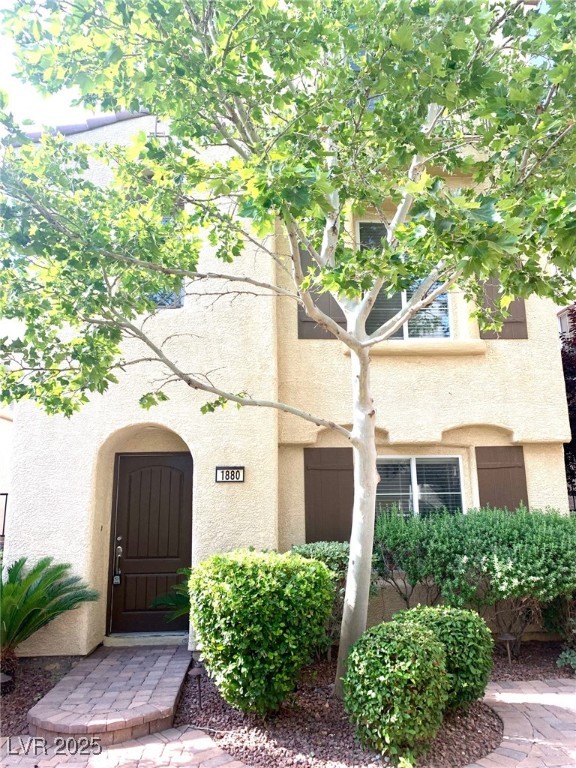1880 Hollywell Street Property Photo 1