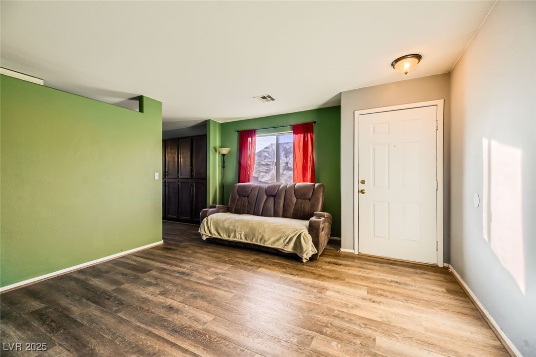 2210 Cool River Court Property Photo 7