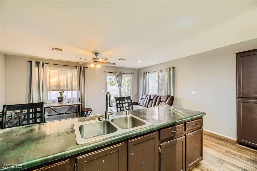 2210 Cool River Court Property Photo 19