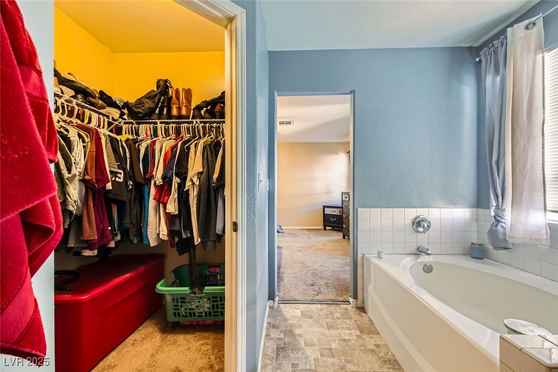 2210 Cool River Court Property Photo 31