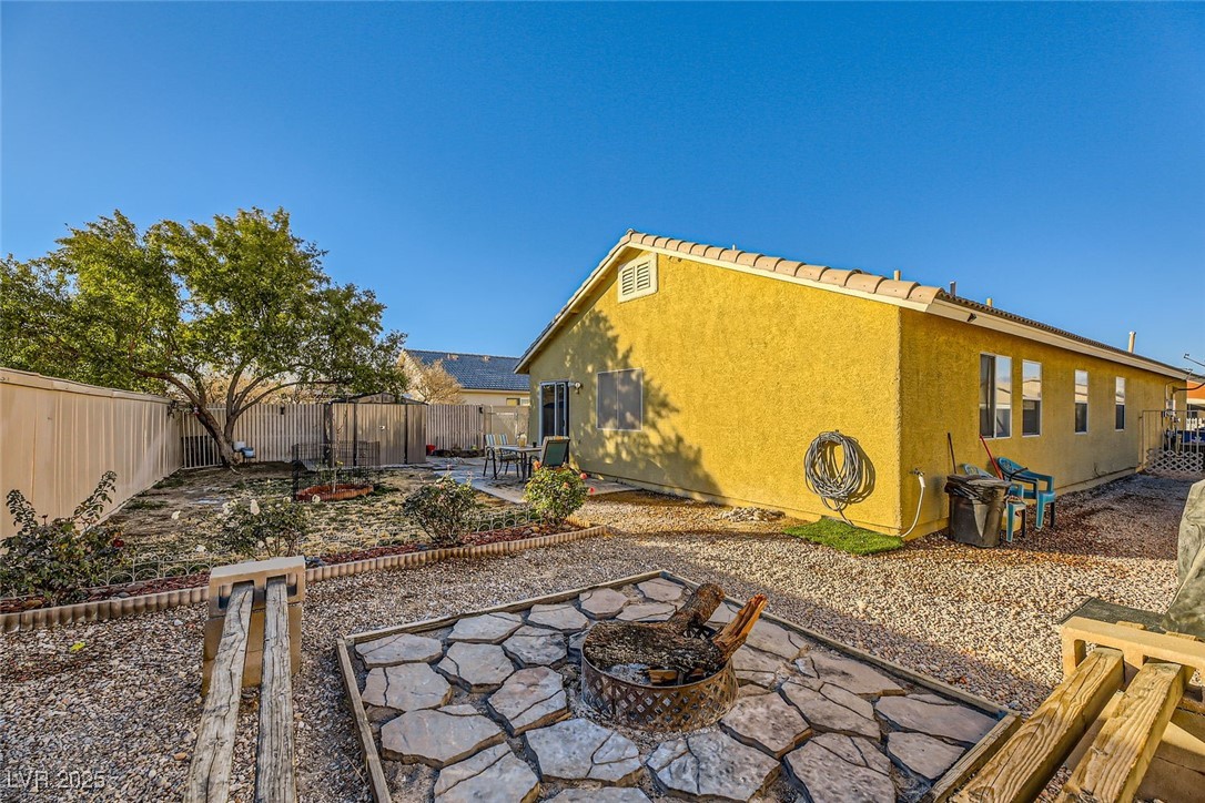 2210 Cool River Court Property Photo 47