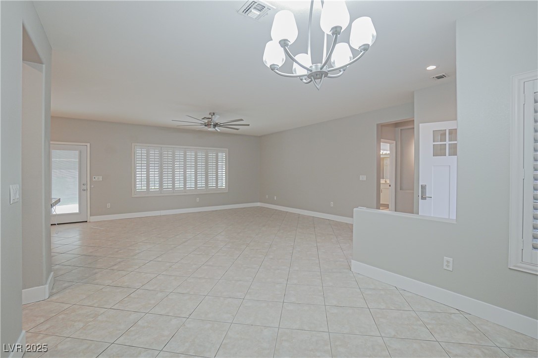 2951 Maffie Street Property Photo 20