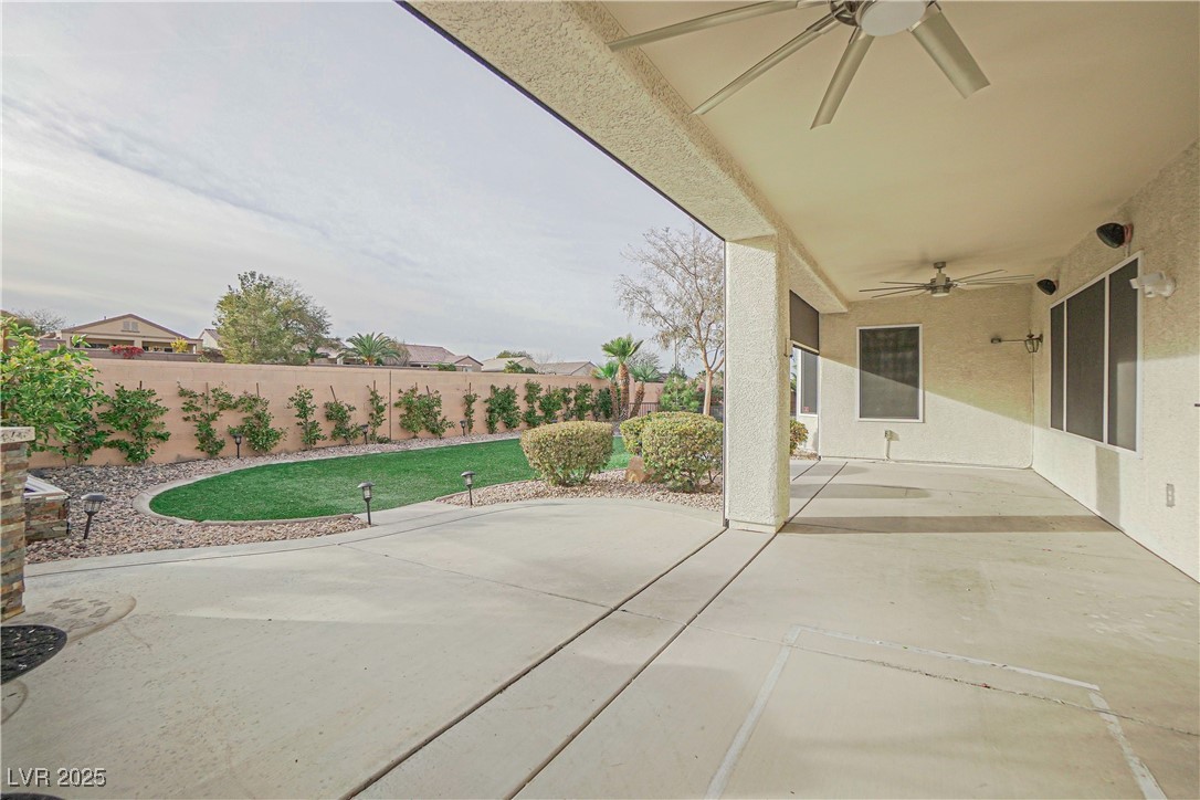 2951 Maffie Street Property Photo 31
