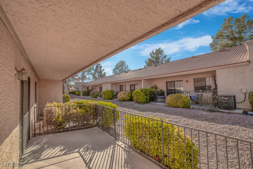 2851 South Valley View Boulevard 1195 Property Photo 11