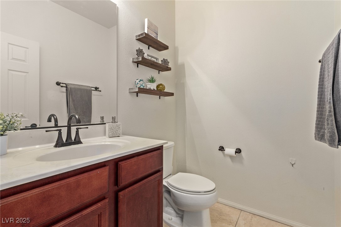 1413 Fantastic Court Property Photo 19