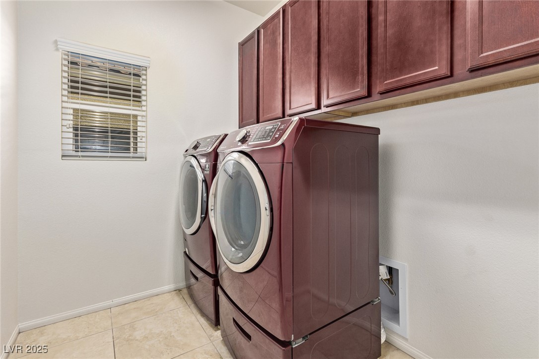 1413 Fantastic Court Property Photo 39
