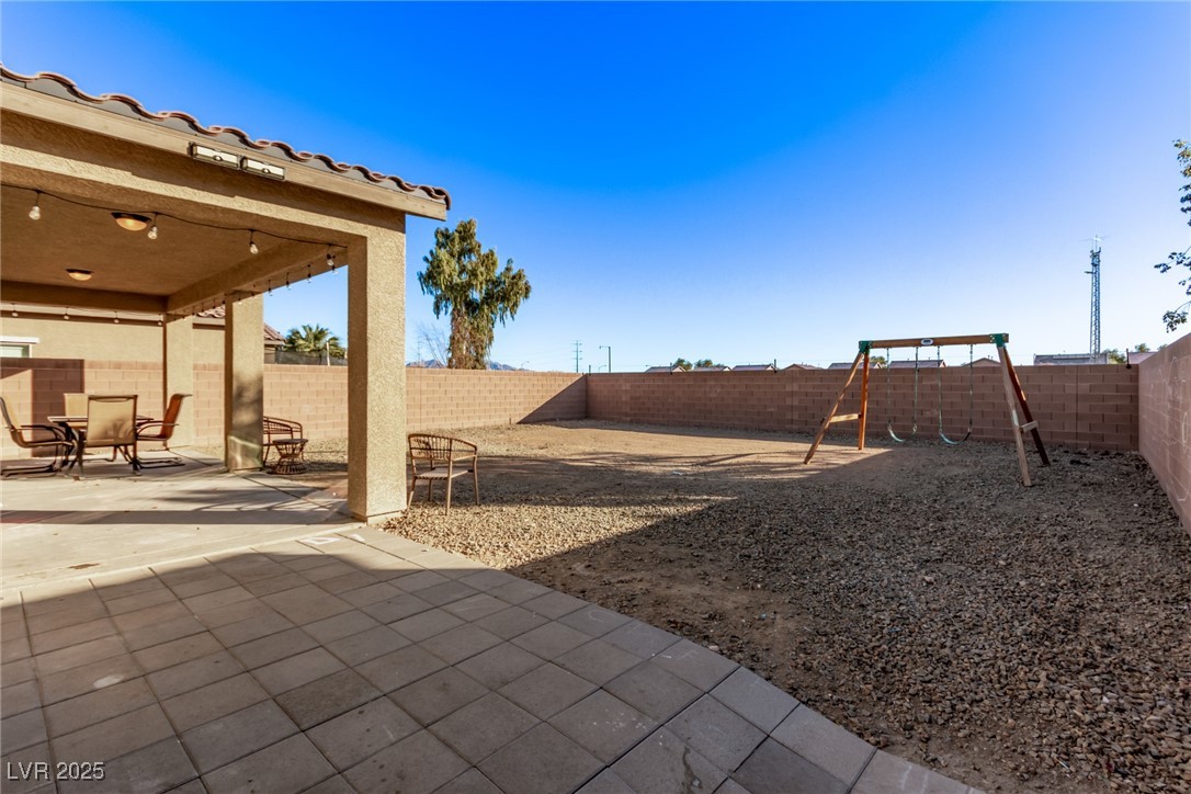 1413 Fantastic Court Property Photo 42