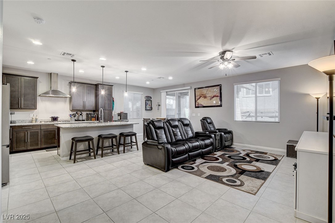 710 Bamboo Bend Place Property Photo 4