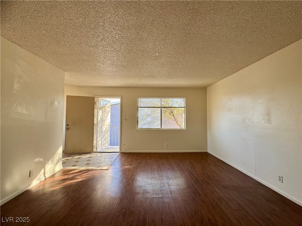 5108 Pebble Beach Boulevard D Property Photo 6