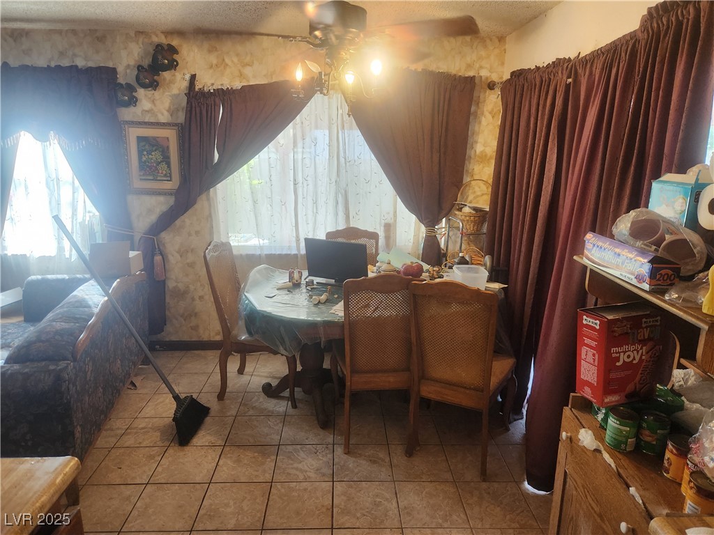 1487 Elaine Drive Property Photo 10