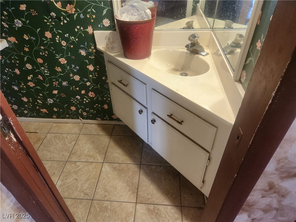 1487 Elaine Drive Property Photo 11