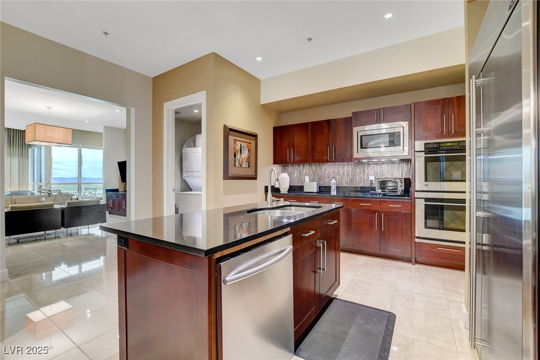 4575 Dean Martin Drive 3304 Property Photo 15