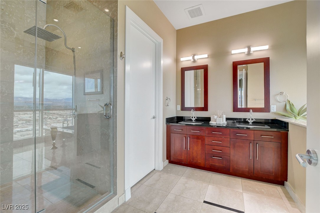 4575 Dean Martin Drive 3304 Property Photo 47