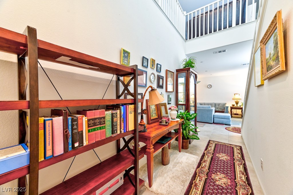 6046 Castle Gardens Avenue Property Photo 4