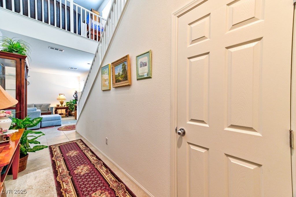 6046 Castle Gardens Avenue Property Photo 5
