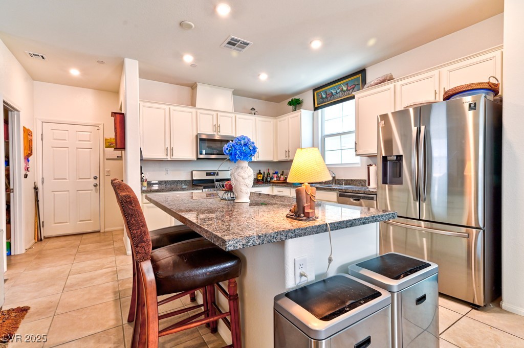 6046 Castle Gardens Avenue Property Photo 15
