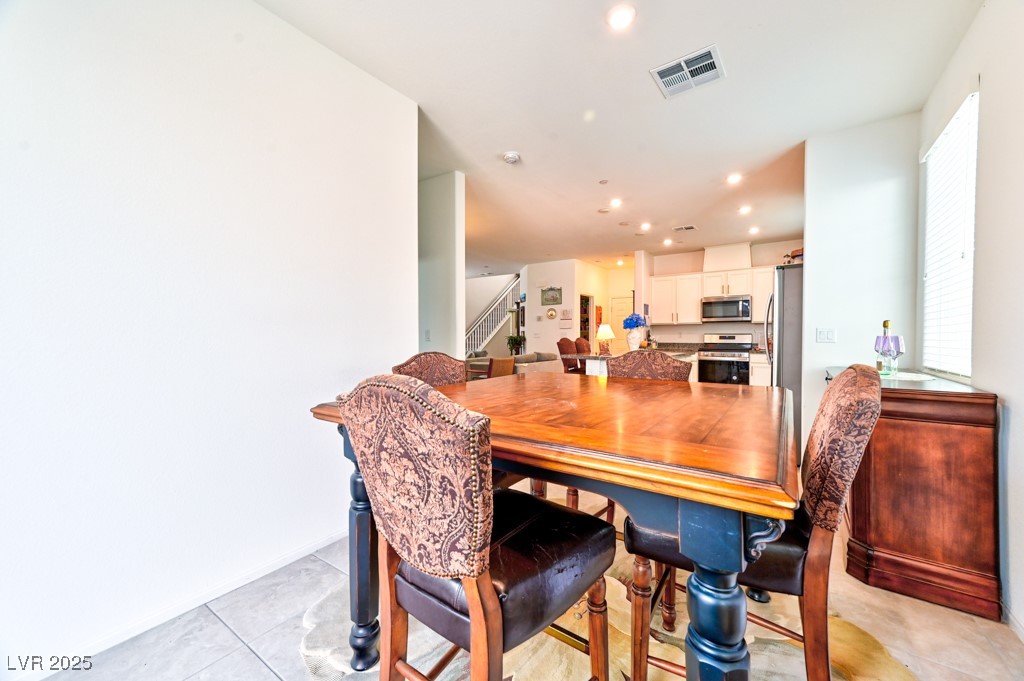 6046 Castle Gardens Avenue Property Photo 21