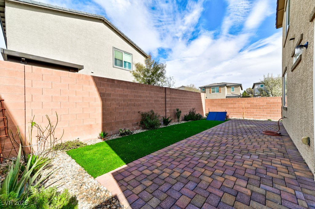 6046 Castle Gardens Avenue Property Photo 46