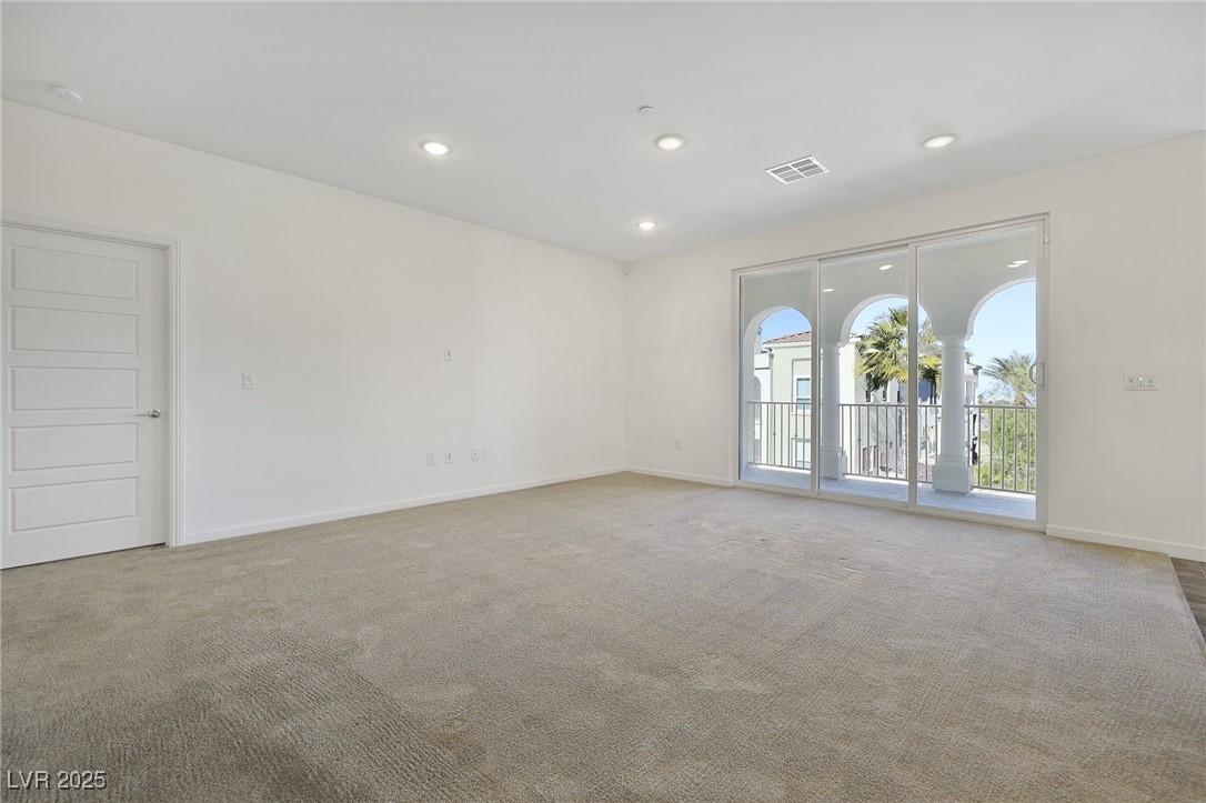 2555 Hampton Road 4302 Property Photo 17