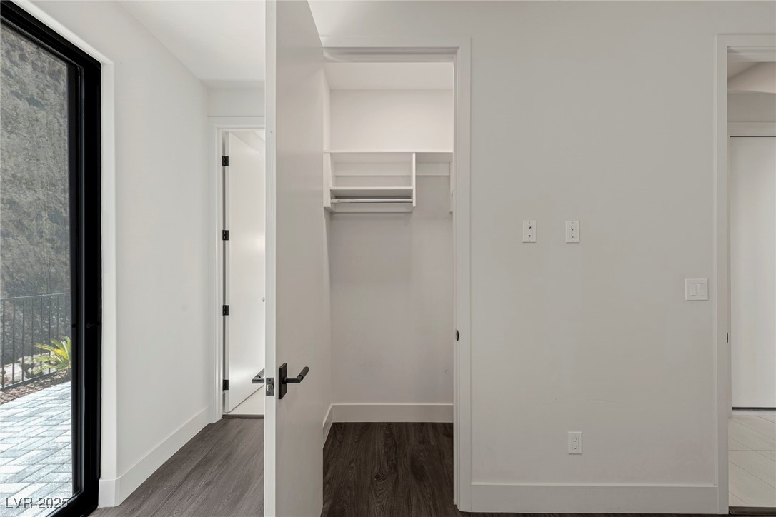 378 Tranquil Peak Court Property Photo 6