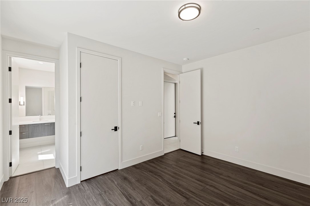 378 Tranquil Peak Court Property Photo 9