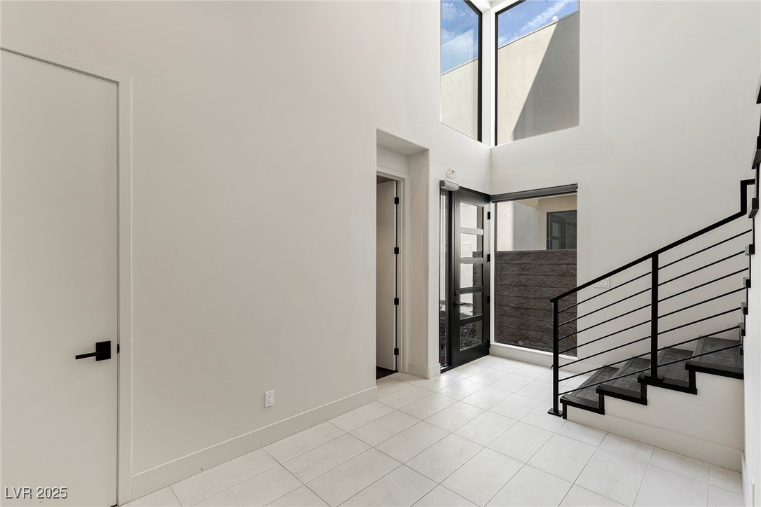 378 Tranquil Peak Court Property Photo 17