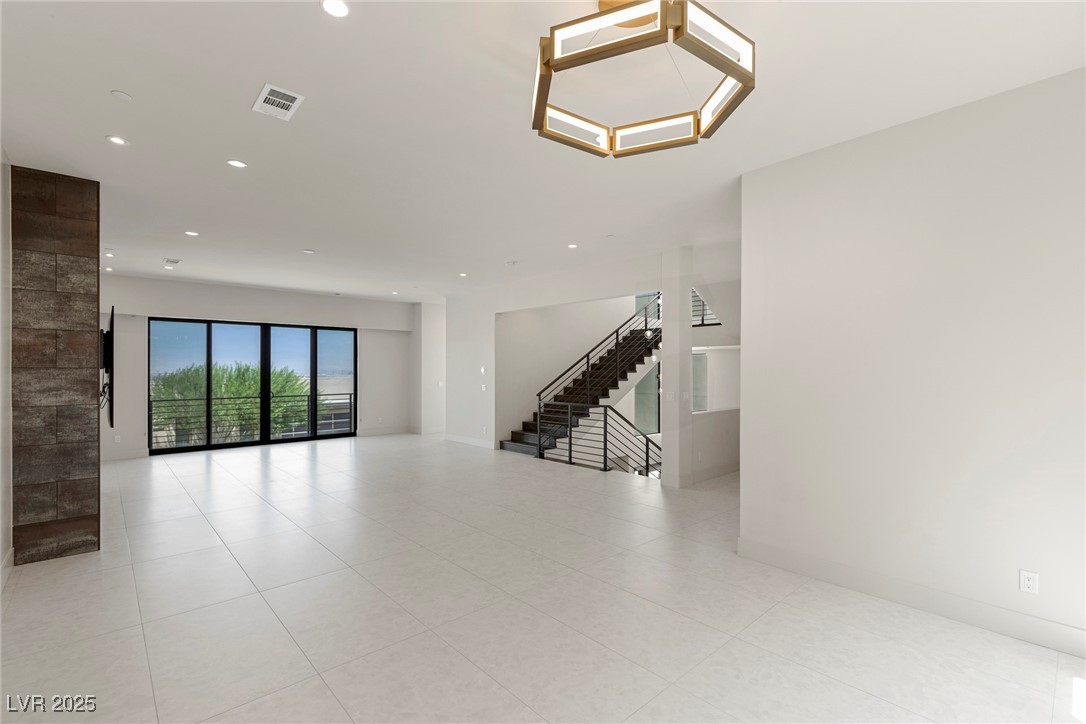 378 Tranquil Peak Court Property Photo 24