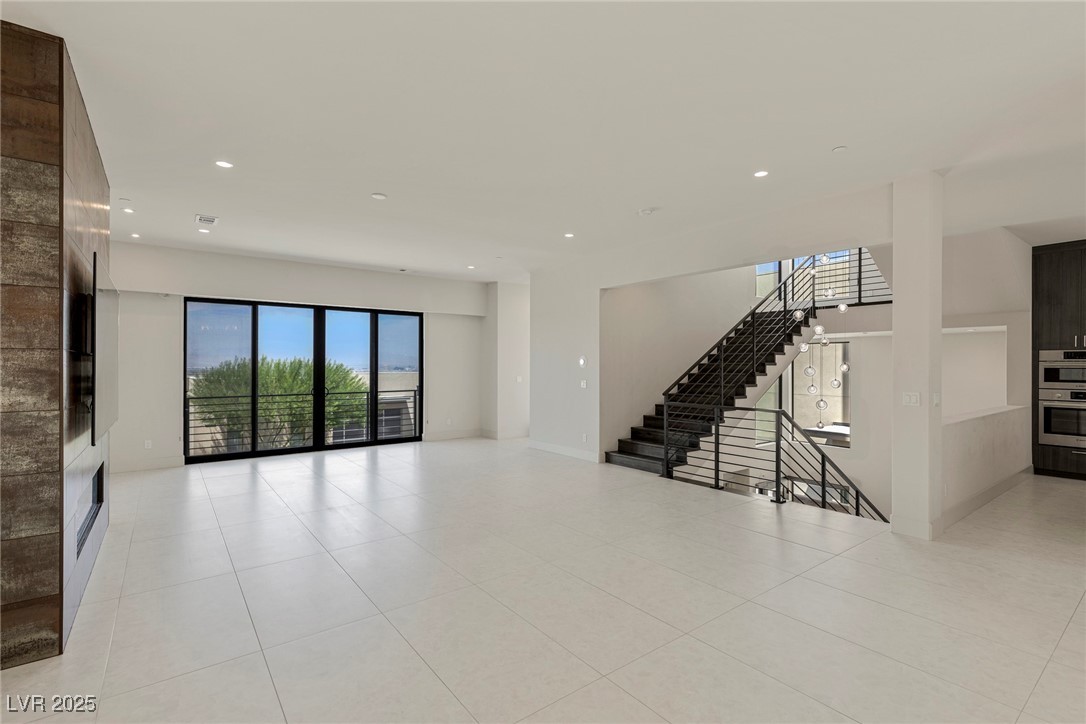 378 Tranquil Peak Court Property Photo 29