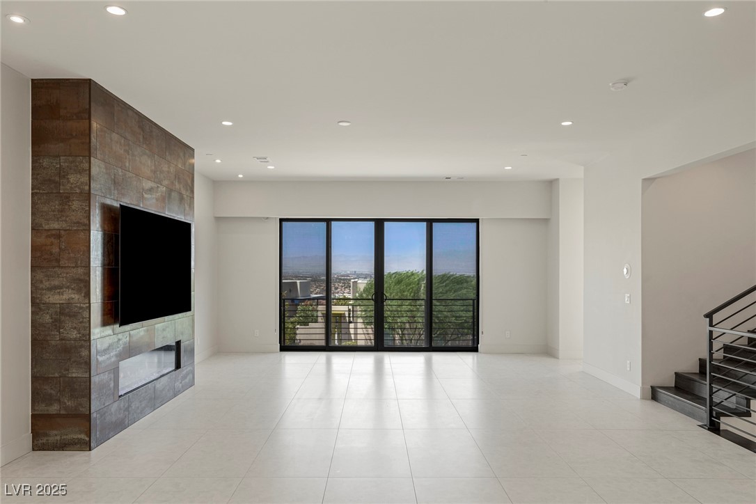 378 Tranquil Peak Court Property Photo 32