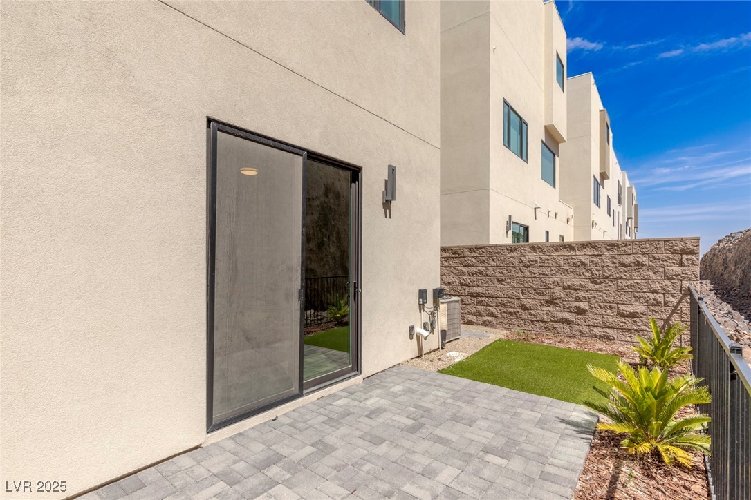 378 Tranquil Peak Court Property Photo 90