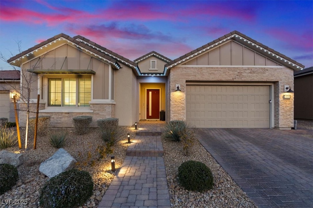 3018 Fall Solstice Court Property Photo 3