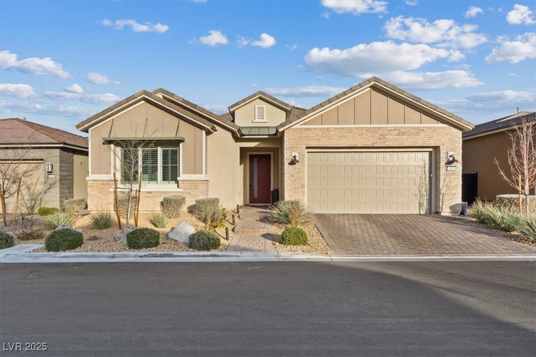 3018 Fall Solstice Court Property Photo 5