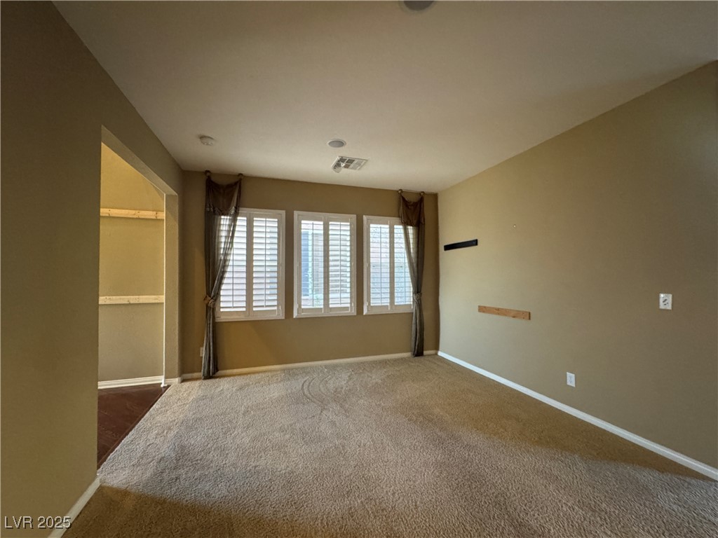 7334 West Mistral Avenue Property Photo 6