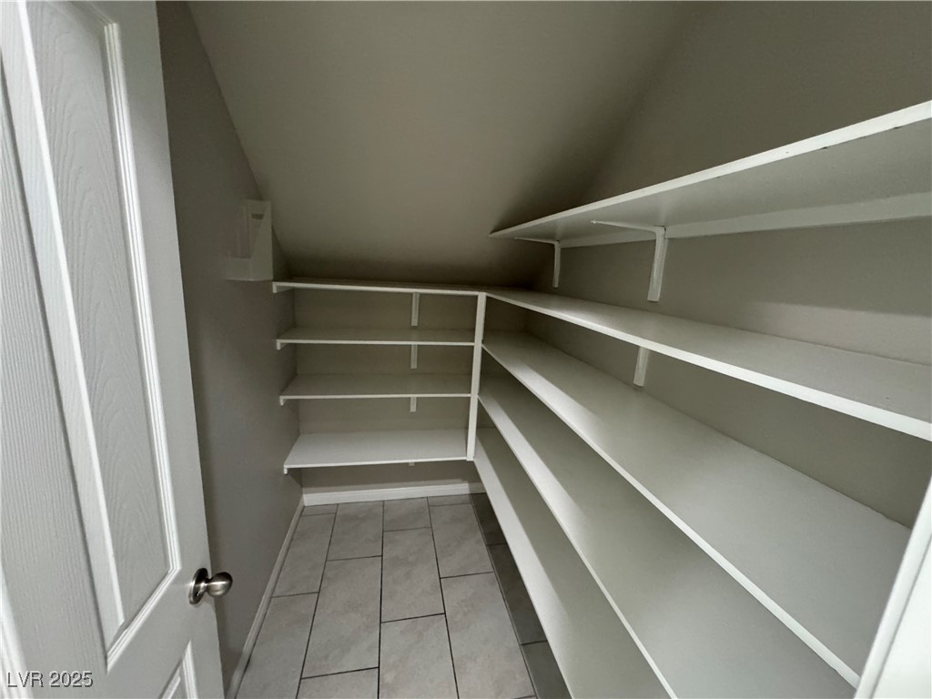 101 Opulent Rose Avenue Property Photo 23