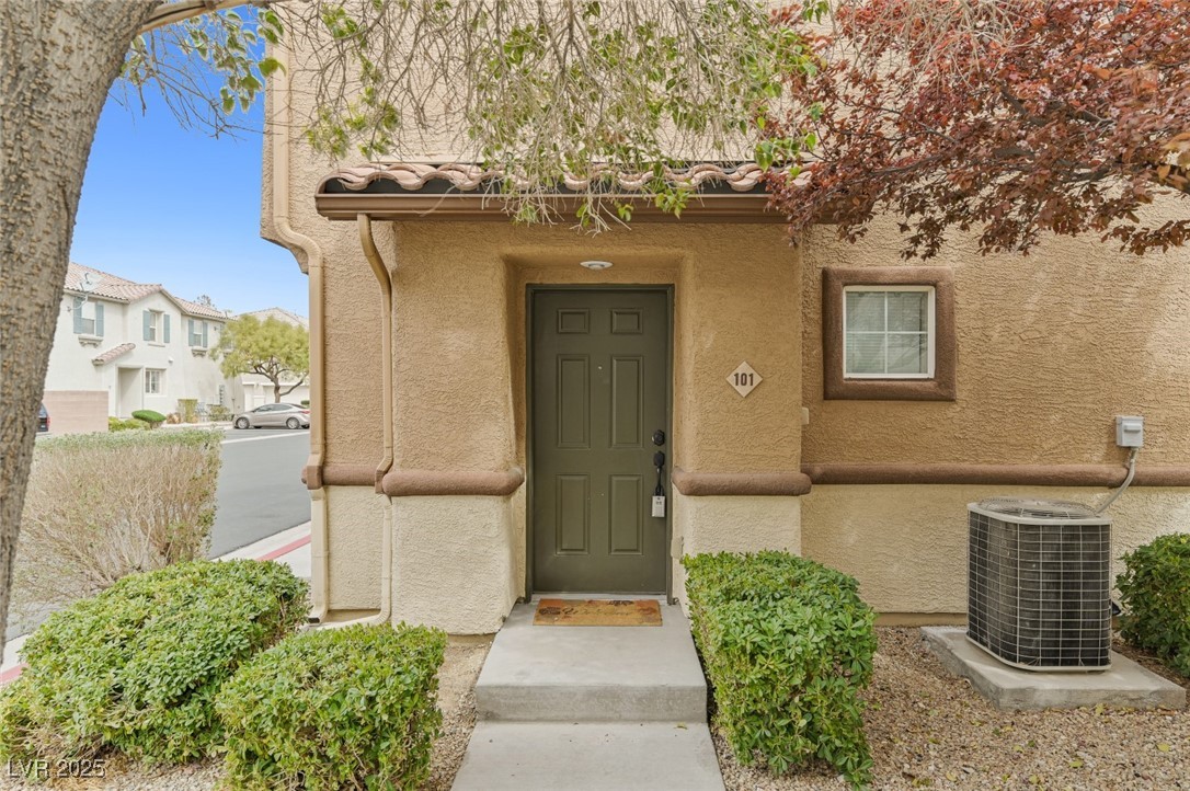 7322 Fools Gold Street 101 Property Photo 6