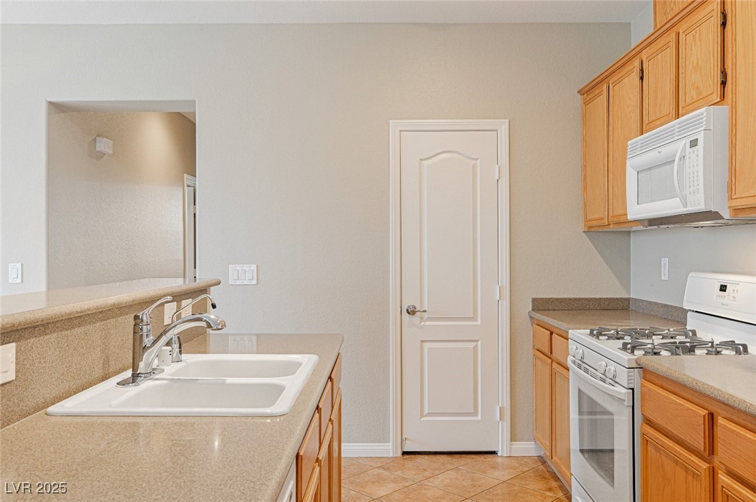7322 Fools Gold Street 101 Property Photo 21