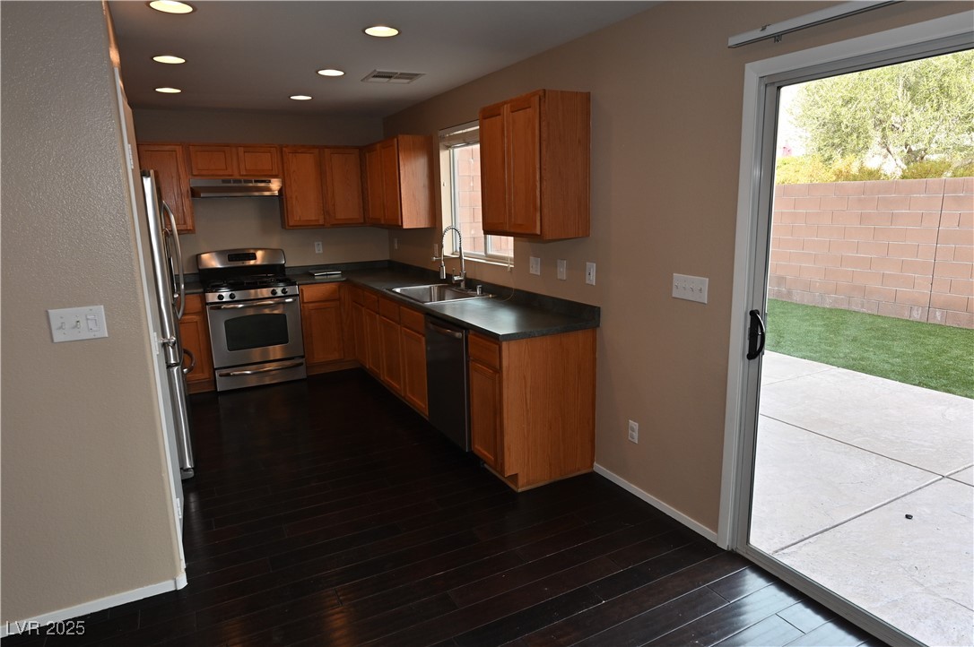 10264 Headrick Drive Property Photo 6