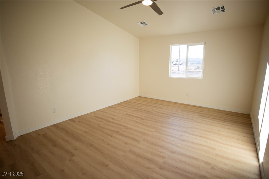 3880 Leonard Street Property Photo 8