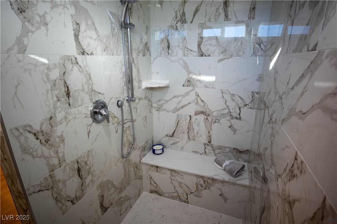 3880 Leonard Street Property Photo 12