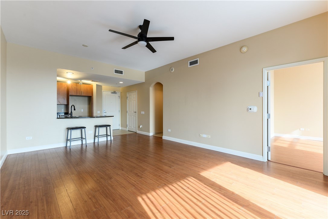 200 West Sahara Avenue 2806 Property Photo 9