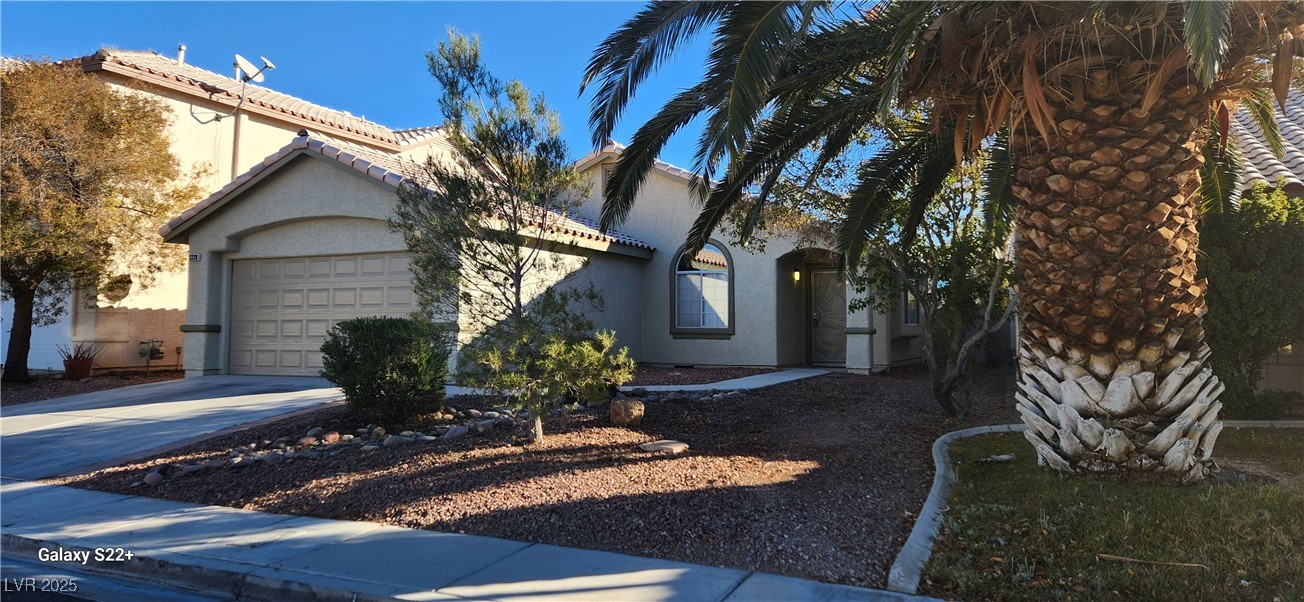 3330 Trotting Horse Road Property Photo 3