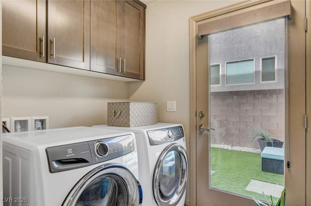 8088 Haywood Estate Avenue Property Photo 39